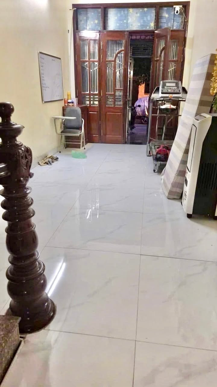 Nhà phố Ngô Gia Tự 50m² 12 triệu - Ô tô vào tận nhà