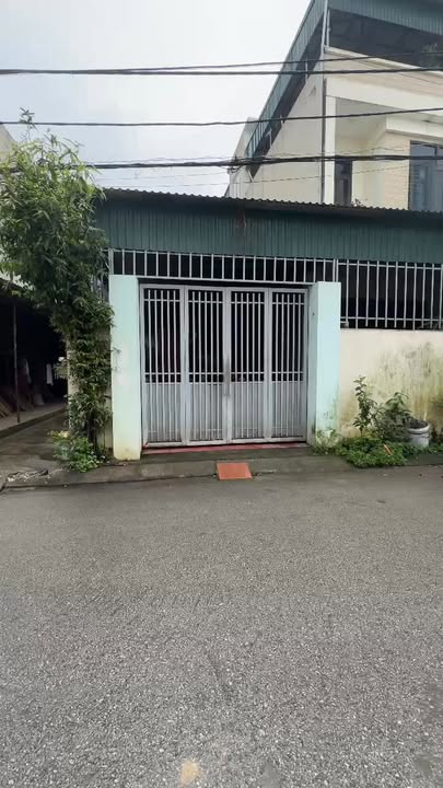 Đất Hàm Nghi Thanh Hóa 50m² giá 1 tỷ - Đường to ô tô