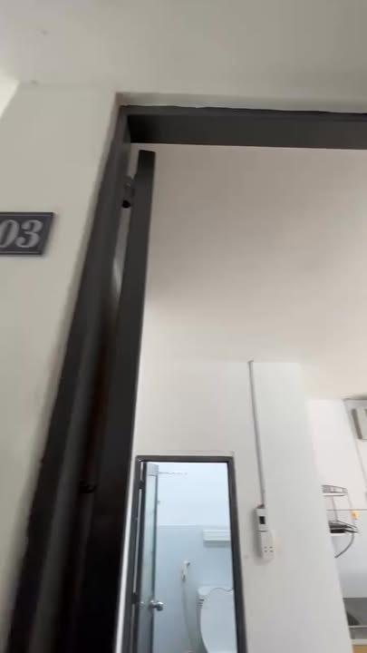 Phòng trọ Tân Bình ban công riêng - giá thỏa thuận