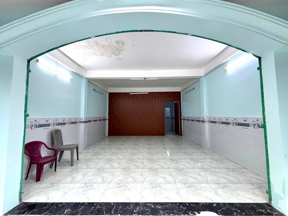 Nhà nguyên căn Tô Hiệu Tân Phú 85m2 - Mặt tiền kinh doanh