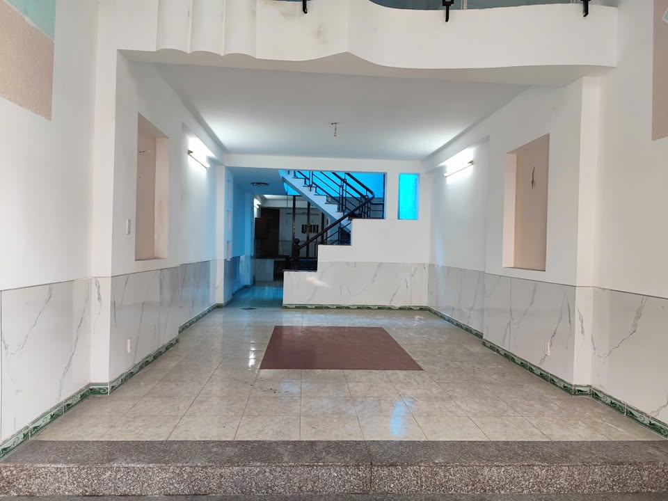 Nhà nguyên căn Tân Phú 84m² giá 13 triệu - Ô tô vào tận nhà