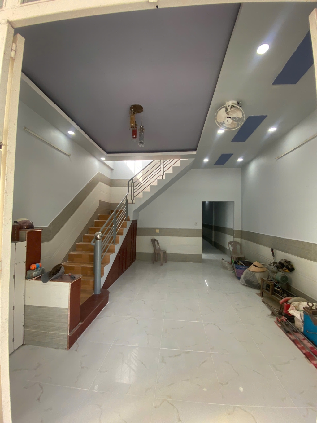 Nhà KDC Hồng Loan Cần Thơ 180m² 8 triệu ô tô vào nhà