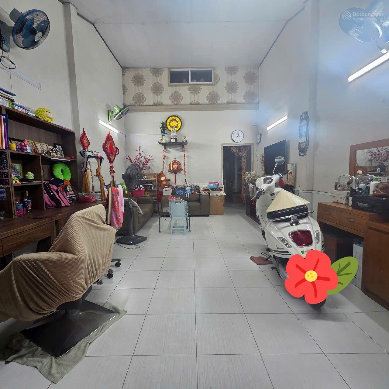 Nhà riêng Tân Trụ, P.15, Tân Bình 82m² - Ô tô vào tận nhà!