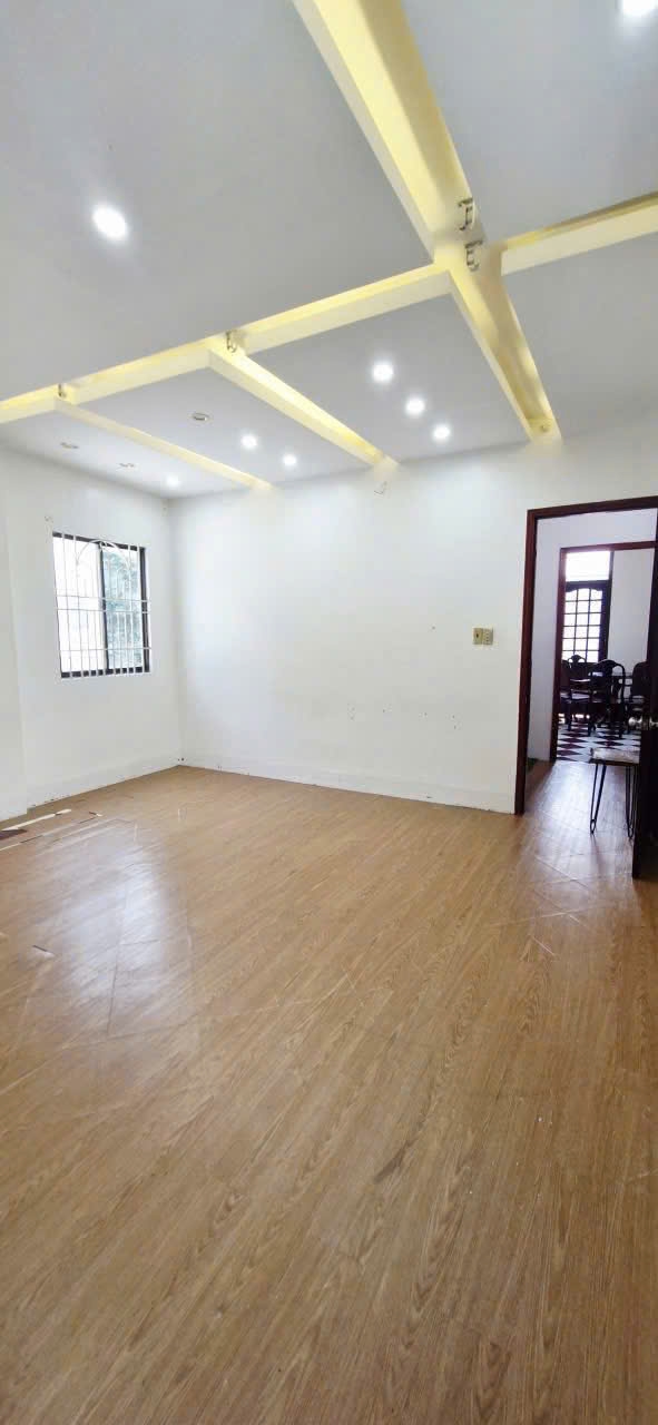 Nhà Mặt Tiền Võ Thị Sáu Cần Thơ 55m² giá 15 triệu - Mặt tiền kinh doanh!