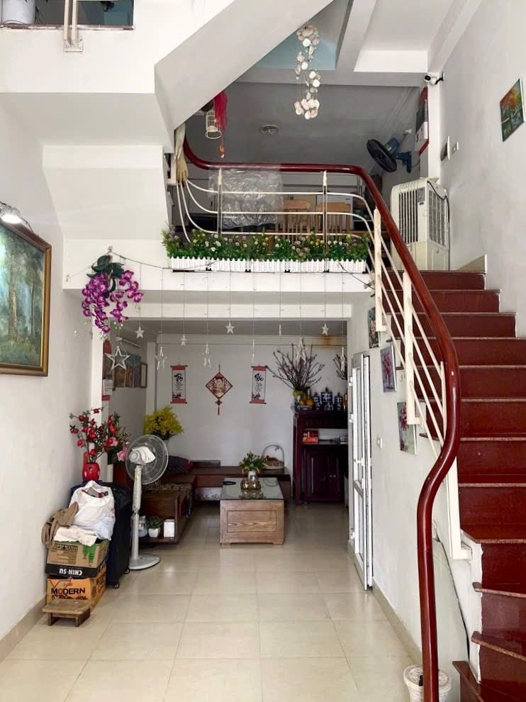 Nhà mặt phố Cầu Diễn, Bắc Từ Liêm 38m² - Vừa ở vừa kinh doanh, chính chủ!