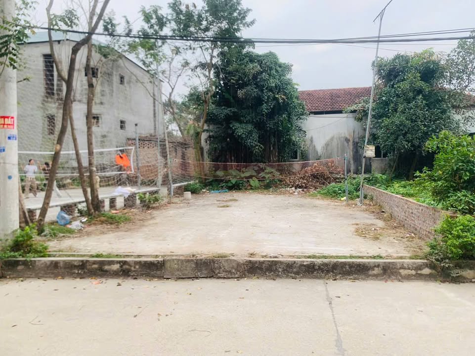 Đất Thôn Giữa Vân Hội 100m² giá 1,8 tỷ - Sổ đỏ chính chủ