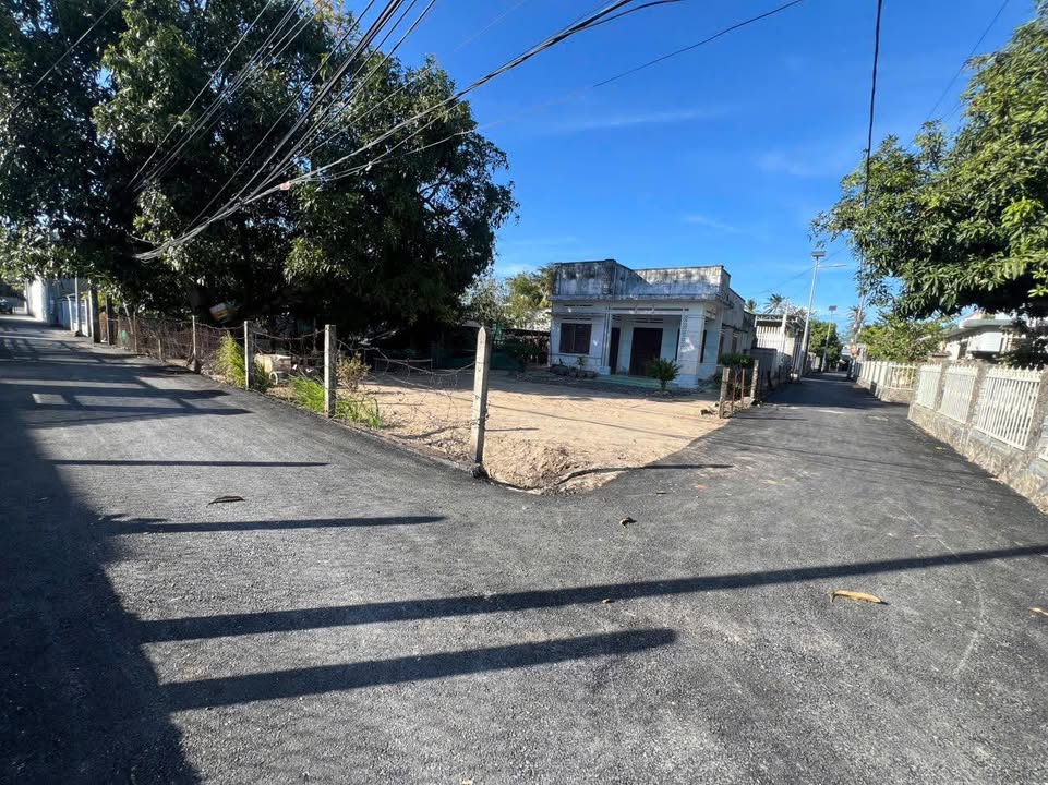 Đất nền Cam Phúc Nam Cam Ranh 676m² thỏa thuận - Sổ đỏ chính chủ