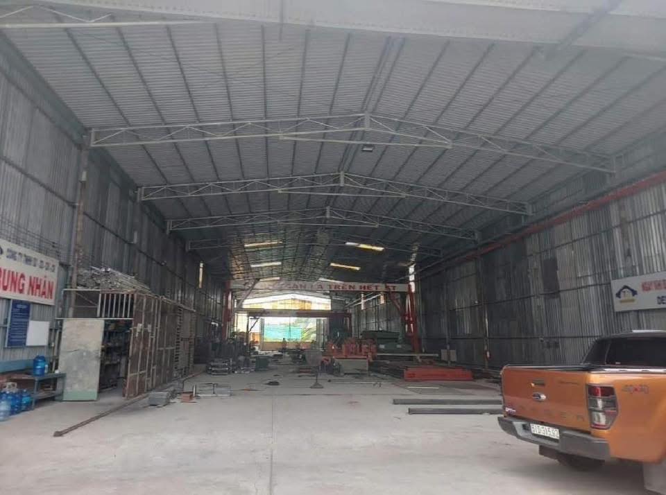 Kho xưởng Hiệp Bình Phước 1.600m² 100 triệu - Hoạt động ngay