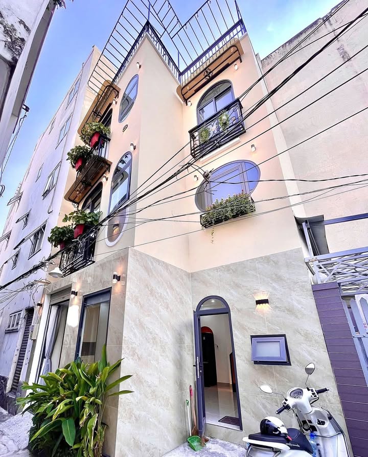 Nhà Mai Xuân Thưởng Bình Thạnh 39m² 7 tỷ - Ô tô vào tận nhà