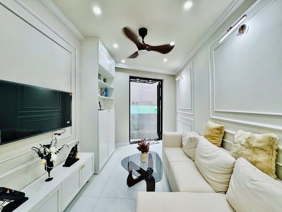 Nhà phố Bình Thạnh Phạm Văn Đồng 25m² 5.45 tỷ - Ô tô vào tận nhà