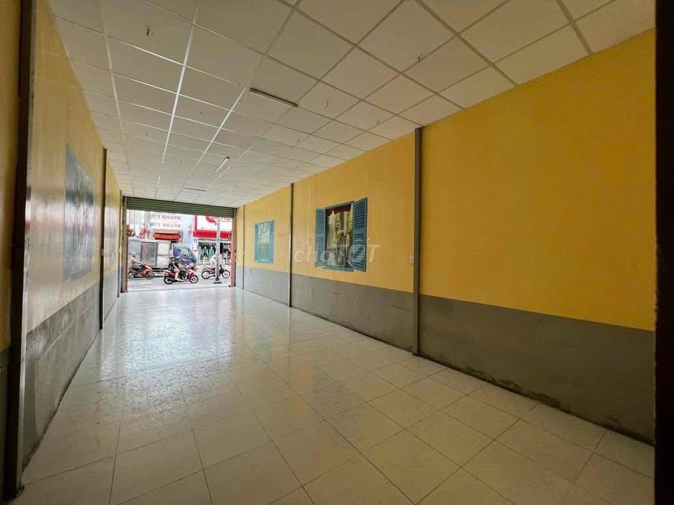 Nhà MT Lũy Bán Bích 76m² 20 triệu - Sẵn sàng ở ngay