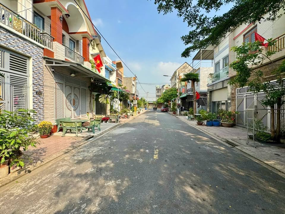 Đất nền Dĩ An 94m² full thổ cư 3.4 tỷ - Sổ đỏ chính chủ!