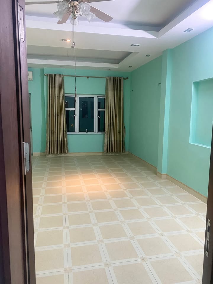 Phòng trọ Mai Dịch Phạm Thận Duật 3.5 triệu - Vị trí đẹp