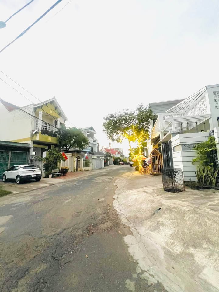 Đất Mai Hắc Đế Kon Tum 198m² hơn 2 tỷ - Sổ đỏ chính chủ