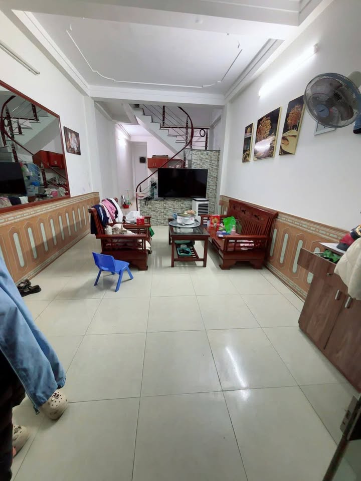 Nhà riêng Trực Cát Lê Chân 42m² 2.5 tỷ - Chính chủ