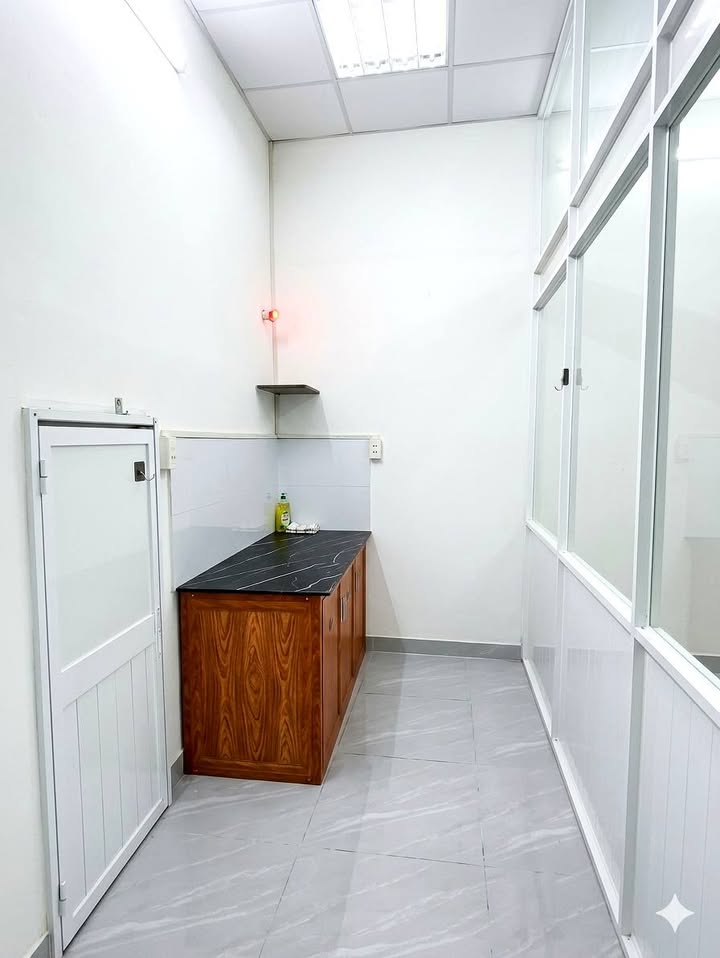 Nhà nguyên căn CMT8 Q10 59m² 8-10 triệu - Sẵn sàng ở ngay