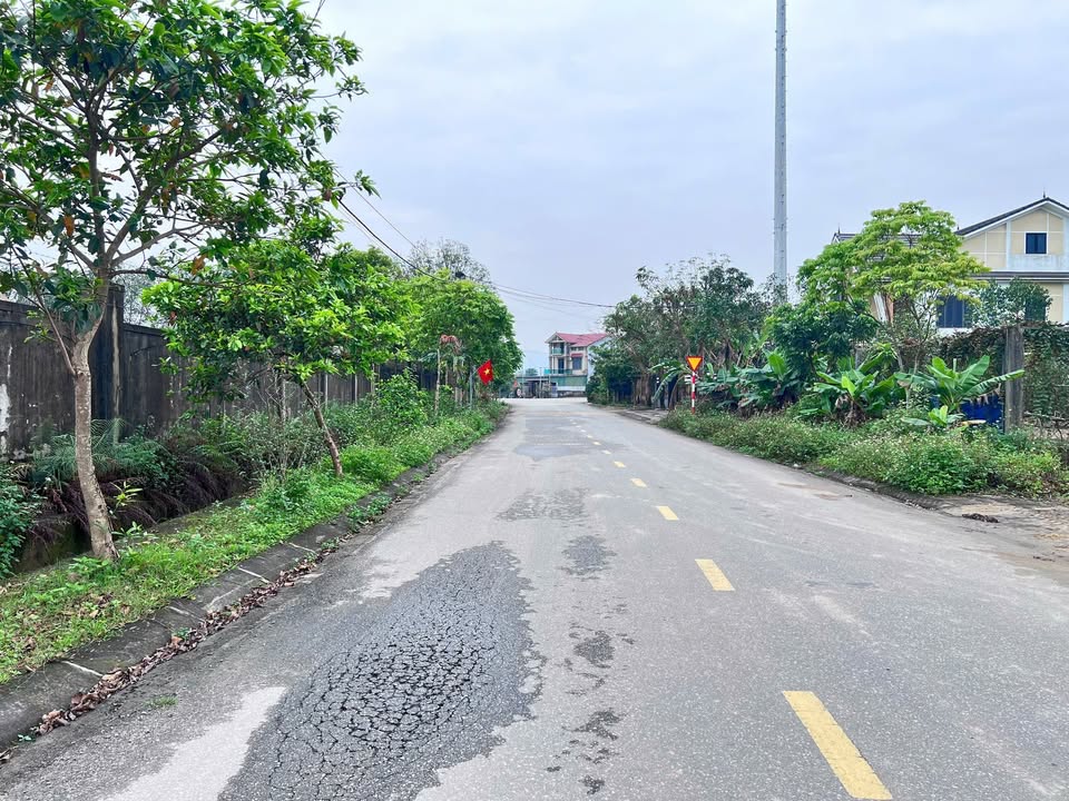 Đất nền Ngõ 6 Đông Lộ Hà Tĩnh 196m² 4 tỷ - Sổ đỏ chính chủ