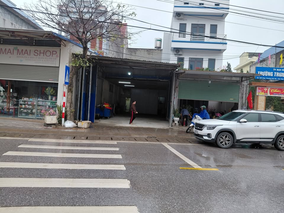 Nhà riêng Đường 261 Phổ Yên 100m² - Sẵn sàng ở ngay