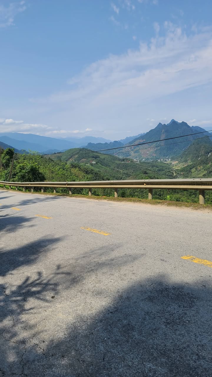 Đất nền Bắc Mê 64.000m² giá vài trăm - Sổ đỏ chính chủ