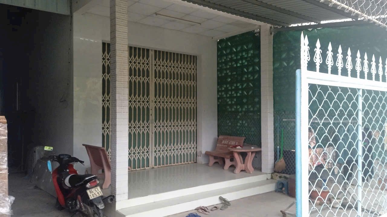 Nhà cấp 4 Nguyễn Thị Minh Khai Trà Vinh 105m² 1.1 tỷ - Chính chủ bán