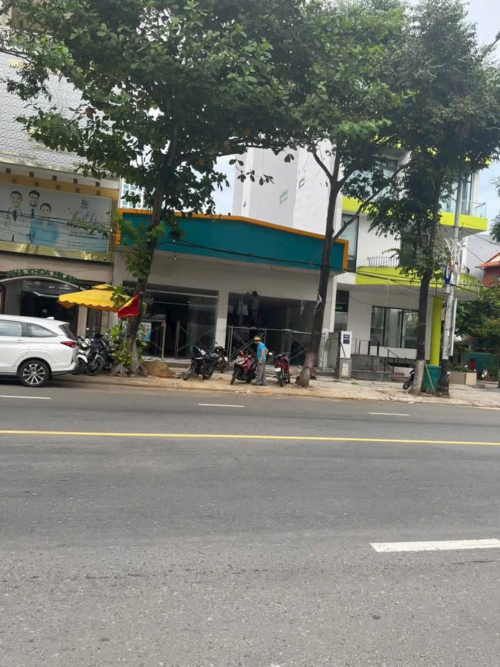 Nhà mặt tiền Nguyễn Thị Minh Khai Quế Sơn 100m² - Thích hợp KD