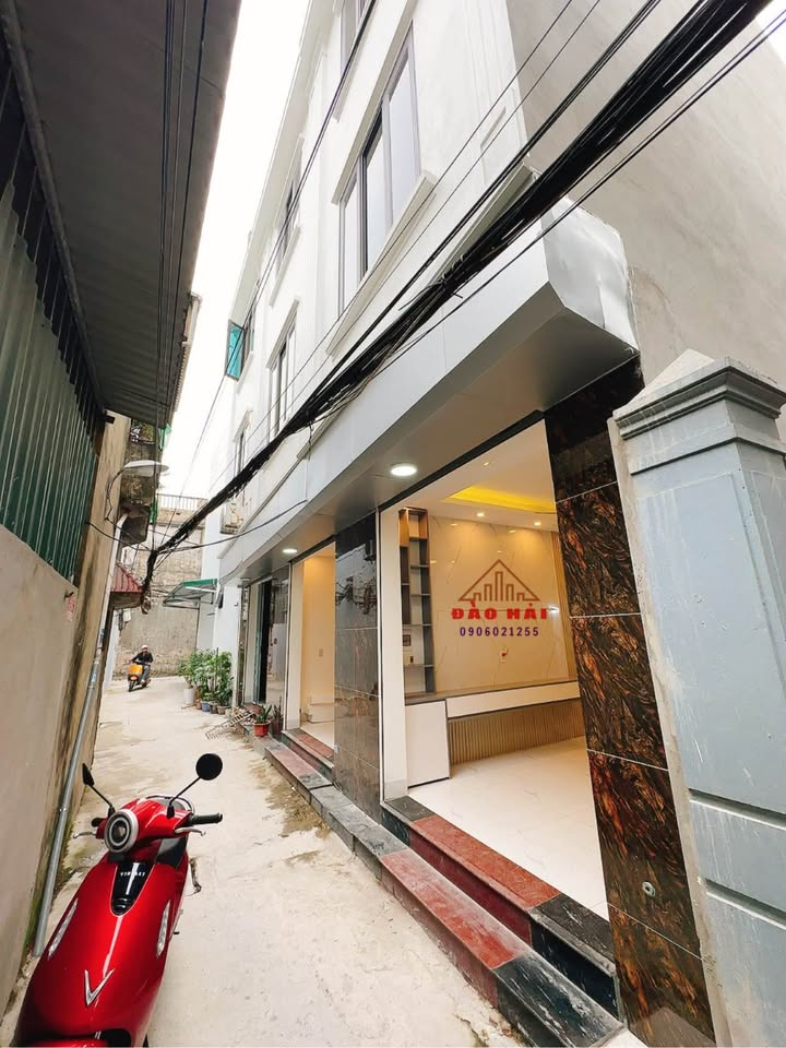 Nhà Chu Văn An Thái Bình 38m² 1,xxx tỷ - Ô tô vào tận nhà