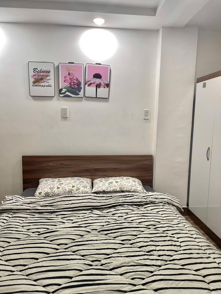 Phòng trọ Phường Cô Giang Q1 giá thỏa thuận - Full nội thất sẵn vào ở