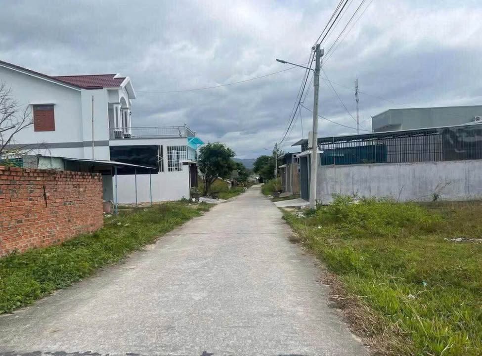 Đất nền Thôn 9 Kon Tum 98m² giá 4xx triệu - Sổ đỏ chính chủ