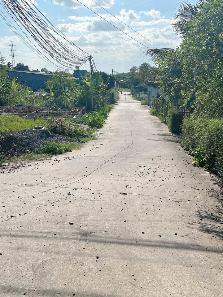 Đất nền Tạ Quang Bửu 280m² 600tr - Sổ đỏ chính chủ