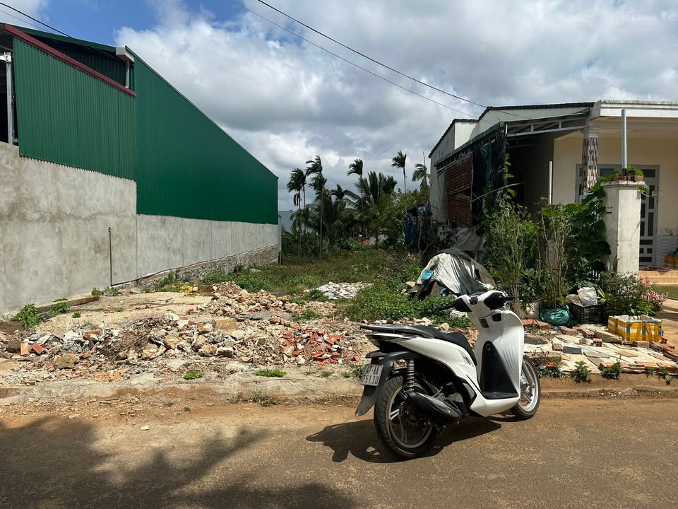 Đất nền Đường A Buôn Ma Thuột 550m² 4 tỷ - Sổ đỏ chính chủ