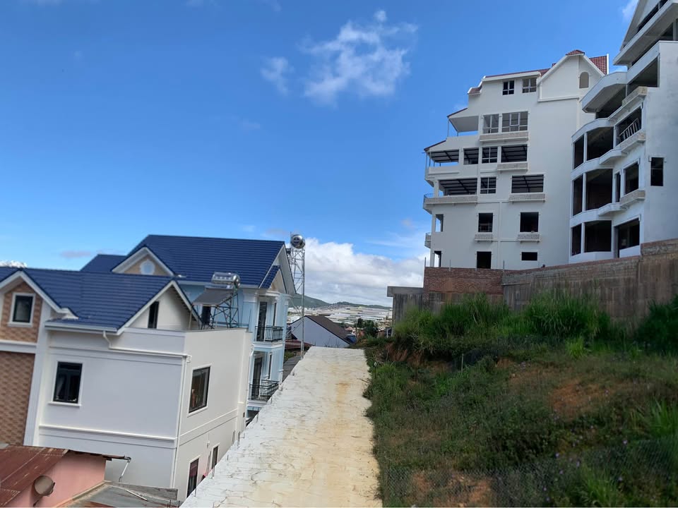 Đất nền Đà Lạt Trịnh Hoài Đức 321m² 7.7 tỷ - Sổ đỏ chính chủ