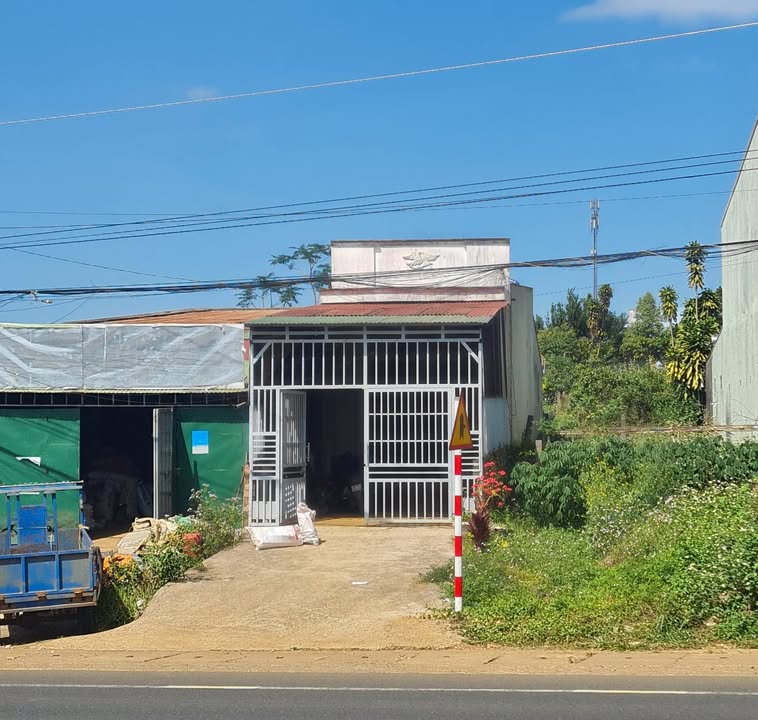 Nhà cấp 4 Liên Đầm Di Linh 200m² 1,9 tỷ - Ô tô vào nhà