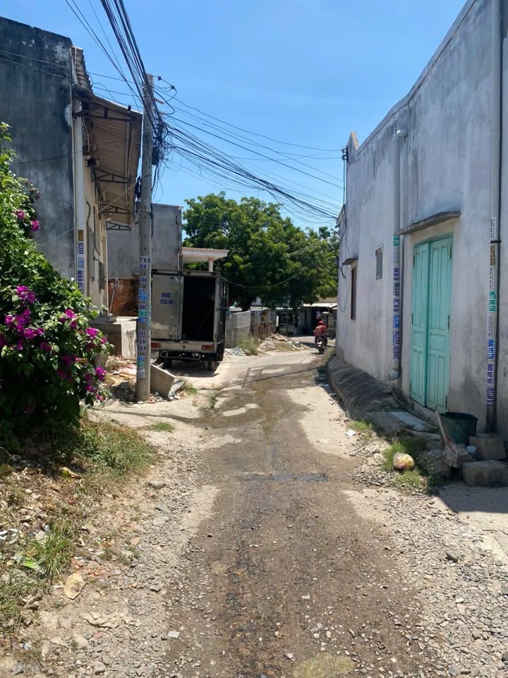 Nhà riêng Nguyễn Minh Châu Phan Thiết 179m2 2,685 tỷ - Chính chủ bán