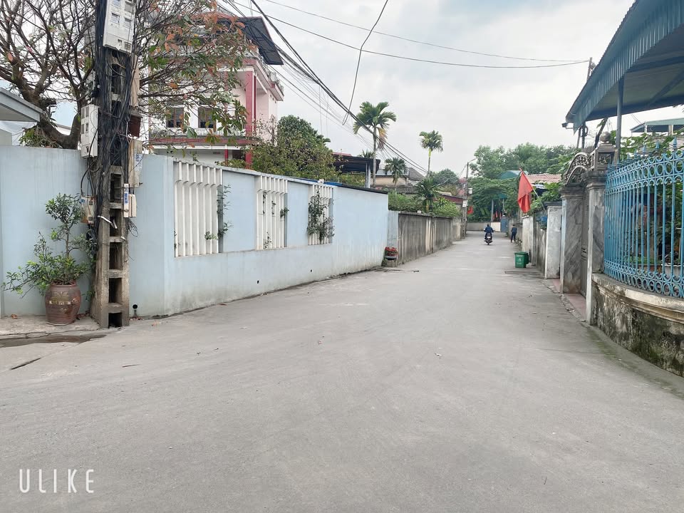 Đất nền Dương Tự Minh Tân Long 166m² 2 tỷ - Đường to ô tô