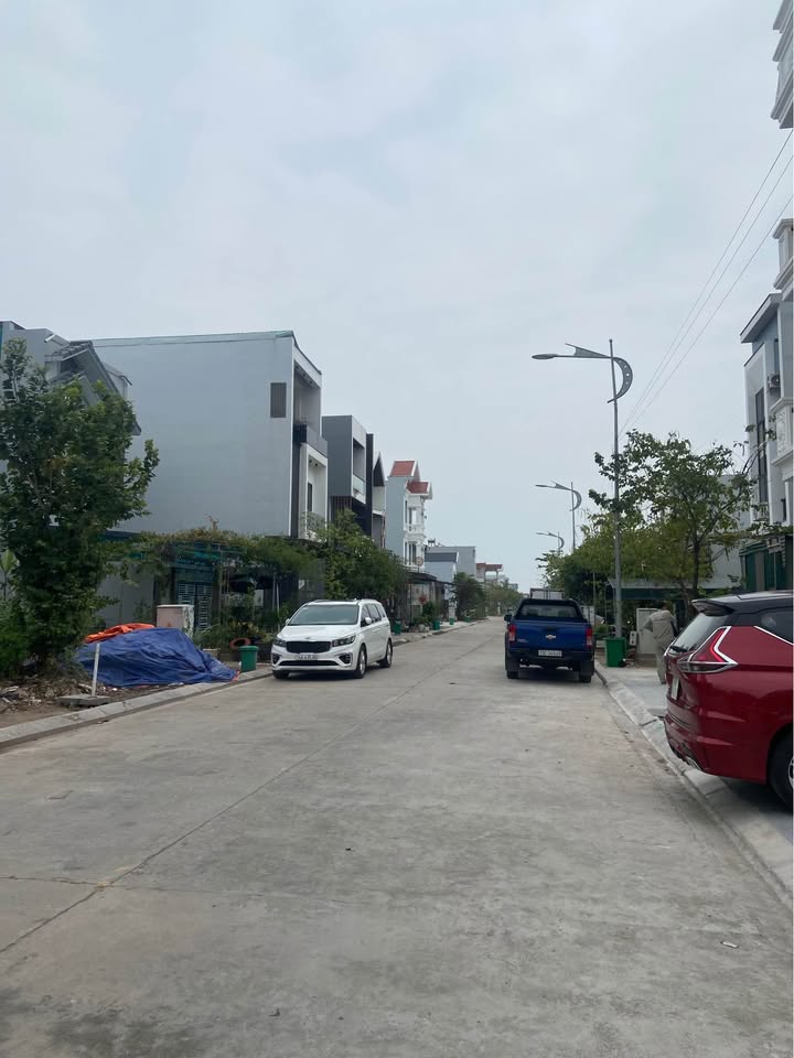 Đất nền đường Mạc Đĩnh Chi Móng Cái 90m² 2.3 tỷ - Sổ đỏ chính chủ