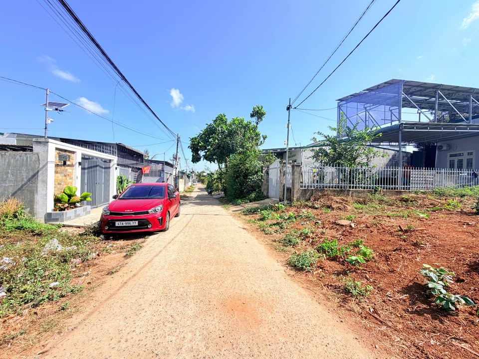 Đất nền Thôn 8 Cư ÊBur 196m² 1,39 tỷ - Sổ đỏ chính chủ