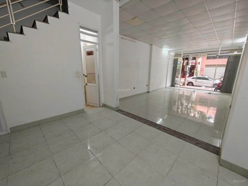 Nhà riêng Vũng Tàu P.7 100m² 23,5 triệu - Ô tô vào tận nhà