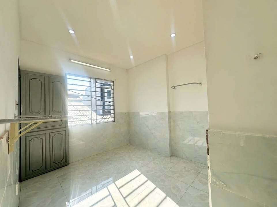 Phòng trọ Bùi Cẩm Hổ Tân Phú 3.19 triệu - Giờ tự do