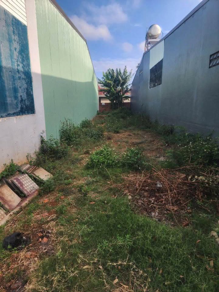 Đất Lê Cảnh Tuân 160m² 2.3 tỷ - Sổ đỏ chính chủ