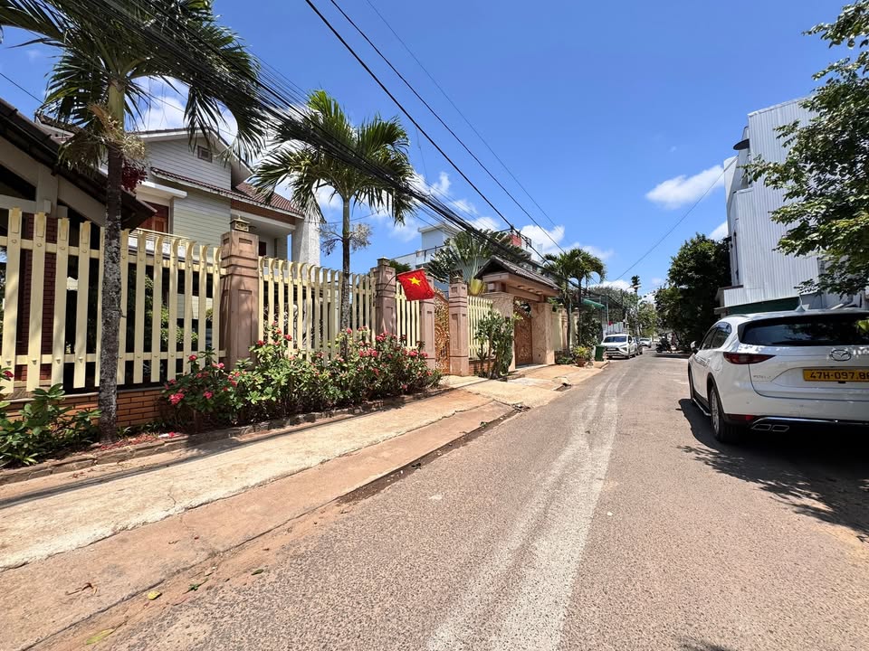 Đất Hà Huy Tập 130m² 3,8 tỷ - Sổ đỏ chính chủ