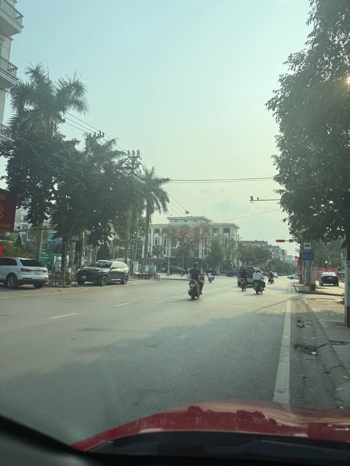 Nhà 4 tầng Lê Lợi Bắc Giang 72m² 1 tỷ - Chính chủ