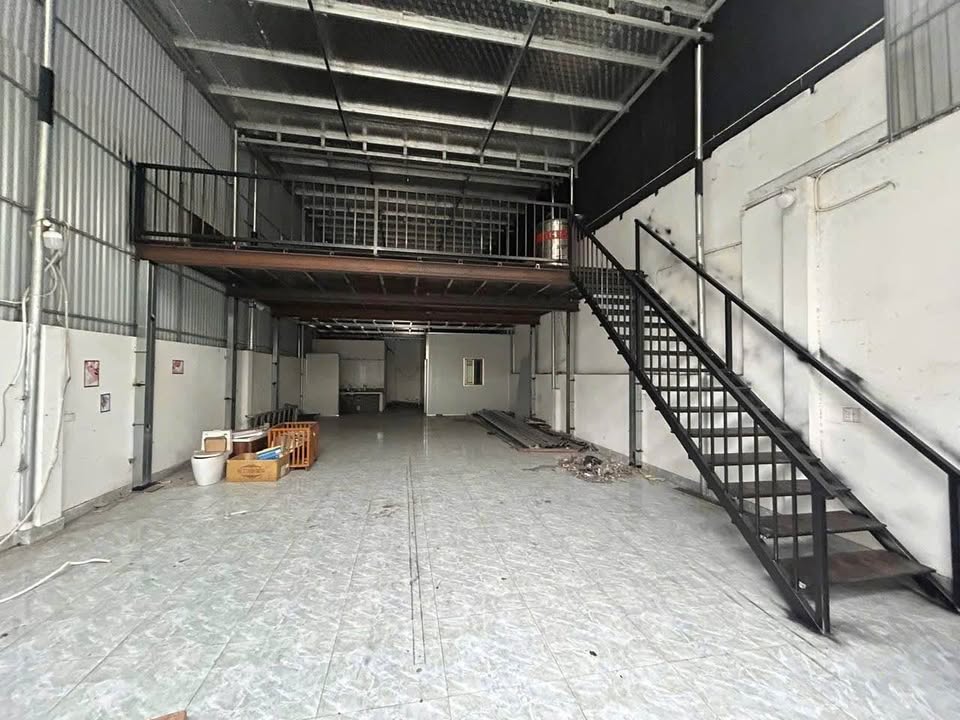 Kho xưởng Việt Thống Quế Võ 250m² 16 triệu - Gần KCN