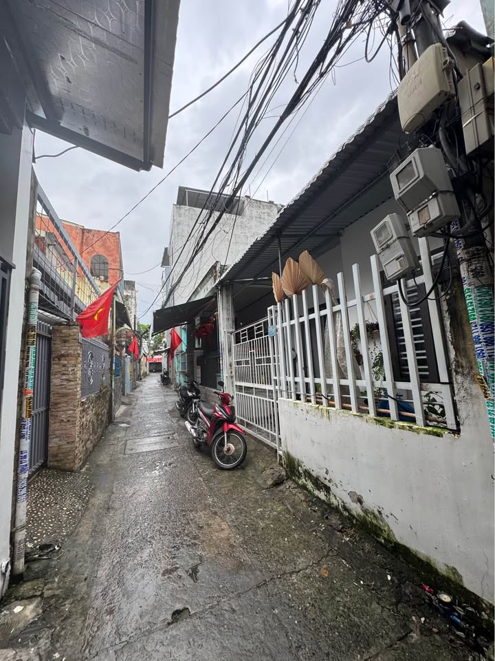 Nhà cấp 4 Tôn Đản 60m² 3.35 tỷ - Chính chủ