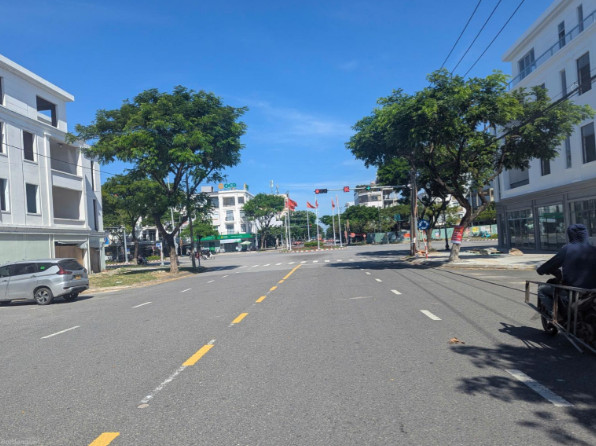 Đất nền Kinh Dương Vương 240m² Đà Nẵng - Tiềm năng tăng giá