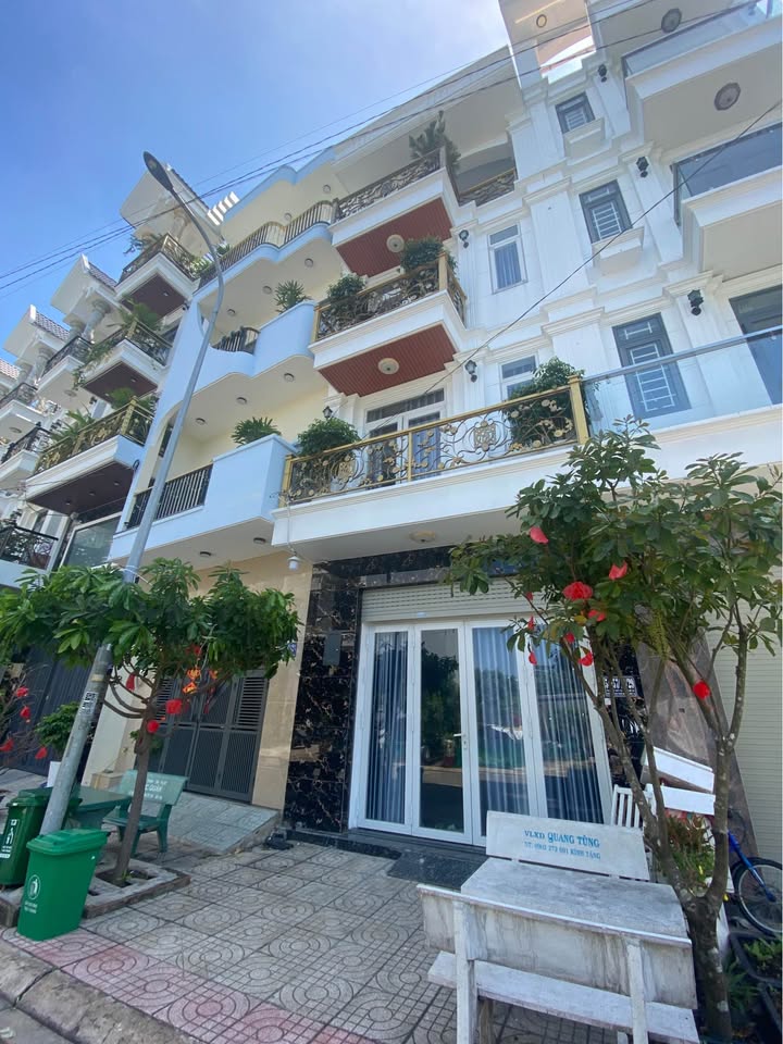 Nhà Quận 12 Nguyễn Văn Quá 50m² giá 6 tỷ - Ô tô vào tận nhà