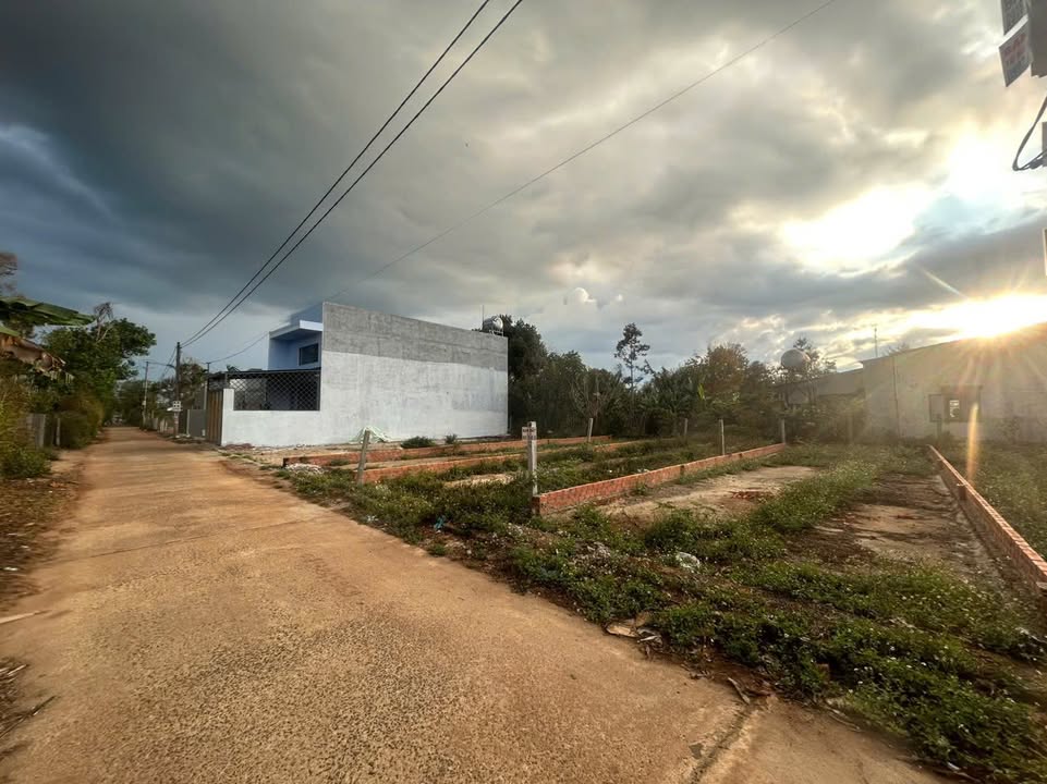 Đất Buôn Ju D2 200m2 3.5 tỷ - Sổ đỏ chính chủ