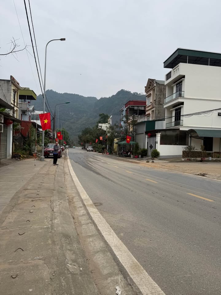 Nhà Phùng Hưng Hà Giang 92m² 2.6 tỷ - Chính chủ bán