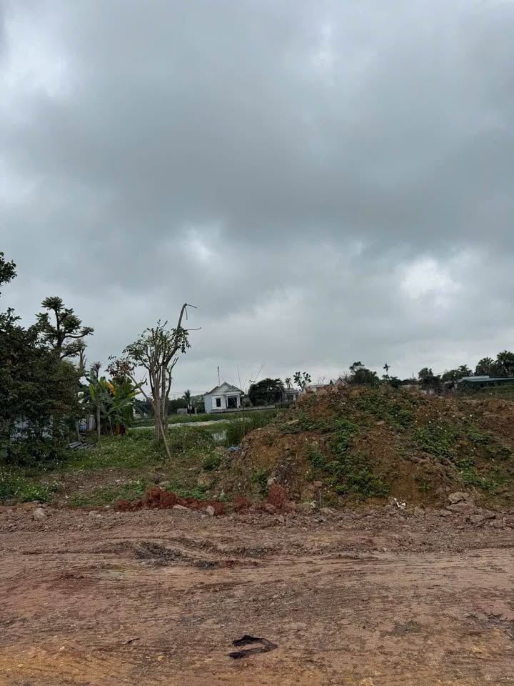 Đất nền Võ Nguyên Giáp Quảng Xương 70m² 2.75 tỷ - Sổ đỏ chính chủ