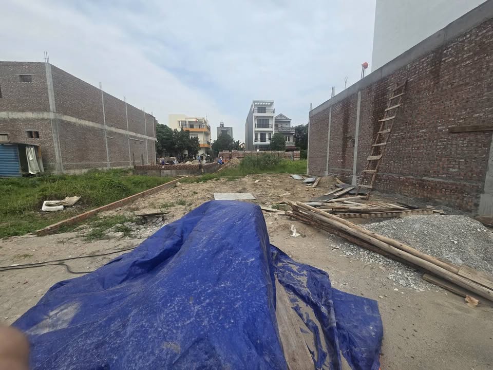 Đất nền TĐC Anh Dũng 5 40m² 2,5 tỷ - Sổ đỏ chính chủ