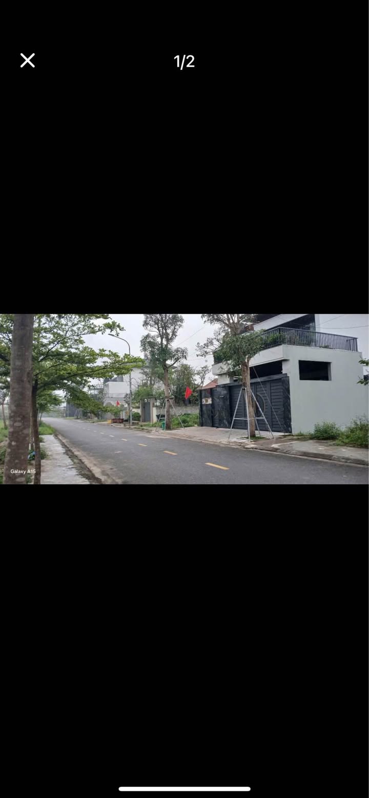 Townhouse Le Duan Ha Tinh 260m² 8-8,9 ty - Chinh chu ban